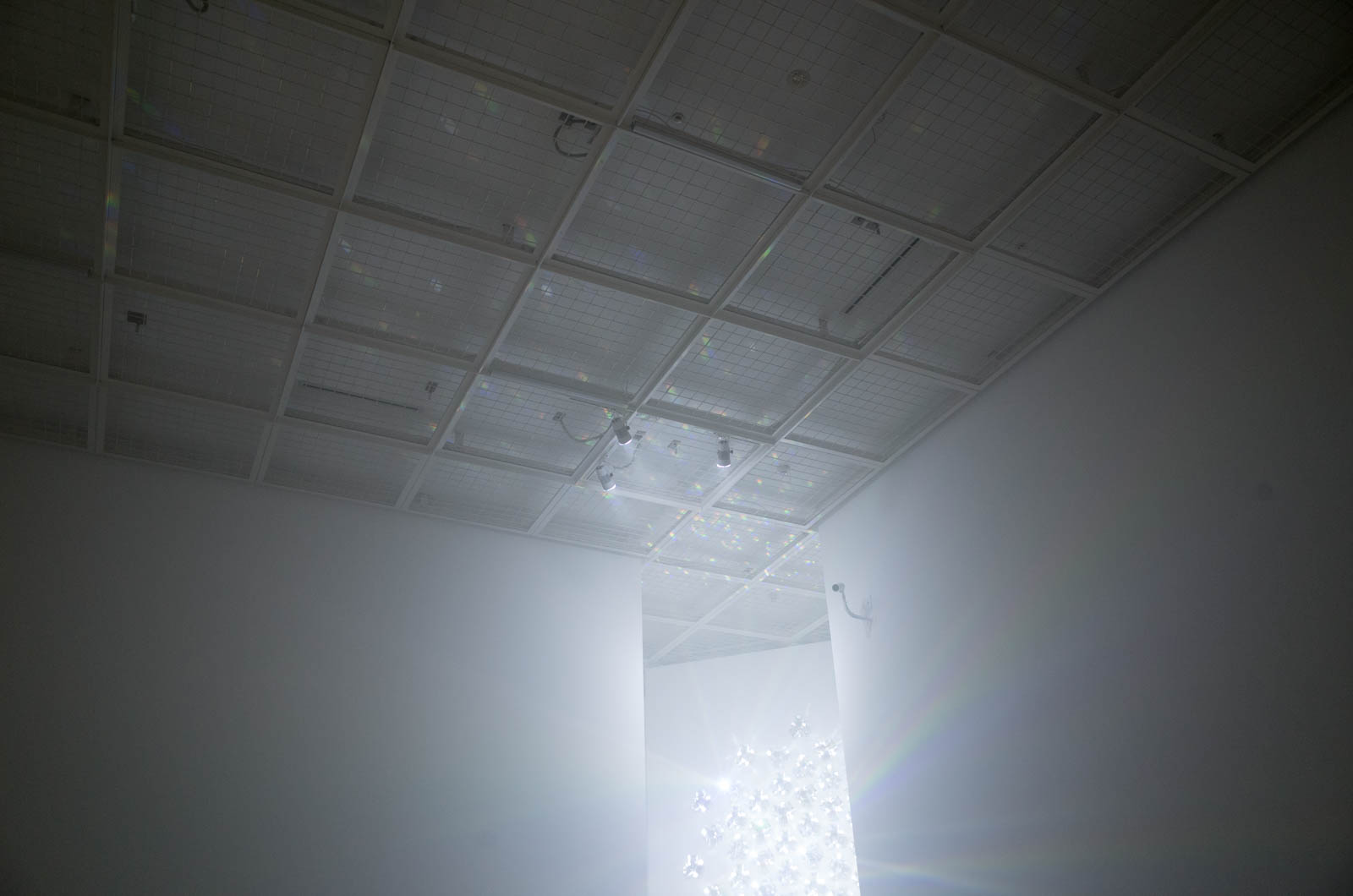 天井のプリズム